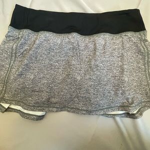 Women’s Lululemon Skirt